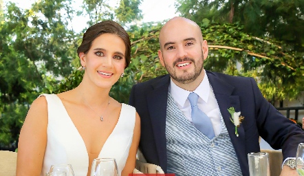  Mercedes Díaz y Alejandro Domínguez ya son esposos.