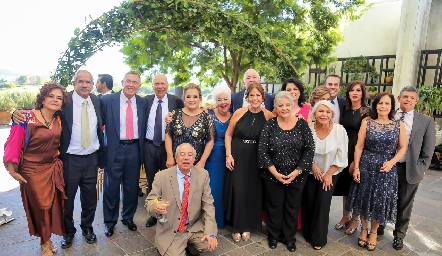  Familia Domínguez.