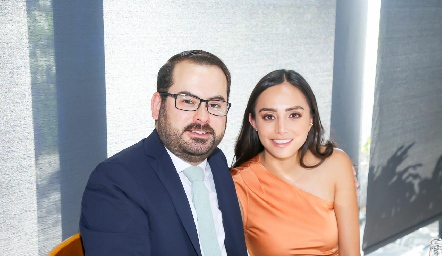  Roberto Espinosa y Paulina Sánchez.