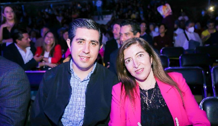  Edgardo Jasso y Ana Laura Puente.