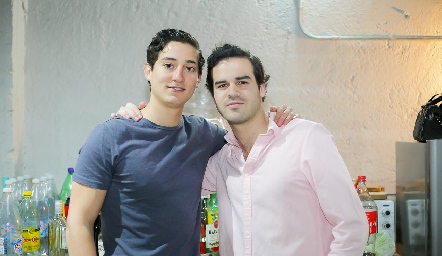  Santiago Rodríguez y Jerónimo Gómez.