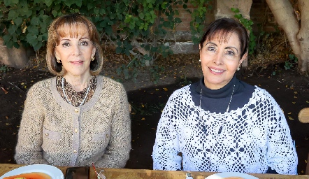  Alicia Villasuso y Aramita Dauajare.