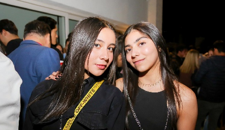 Lilí Hernández y Analú Jiménez.