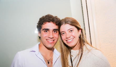  Yosef Chalita y Lorena Hernández.