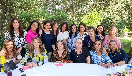  Amigas de la Generación ’84 del Sagrado Corazón. 