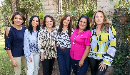  Claudia Galina, Lucy Martínez, Coco Leos, Dulce María Herrera, Carmen Herrera y Bertha Barragán.