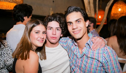  María Emilia Díaz, Diego Payán y Diego Medina.