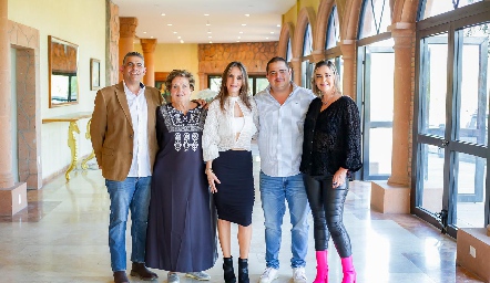  Carlos Gouyonnet, Luz Elena Borbolla, Lucero, Eduardo y Claudia Gouyonnet.