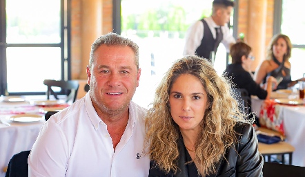  Juan Benavente y María José Pedrero.