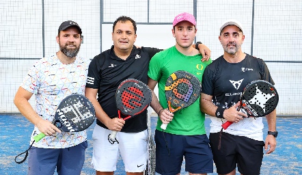  Rodrigo Aranda, Juan Carlos Zapata, Patricio Hernández e Ignacio Archidona.