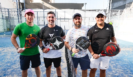  Patricio Hernández, Ignacio Archidona, Rodrigo Aranda y Juan Carlos Zapata.