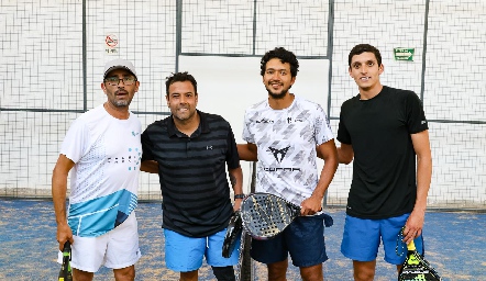  Enrique Archidona, Leandro Moreno, Santiago Madrid y Andrés Siller.