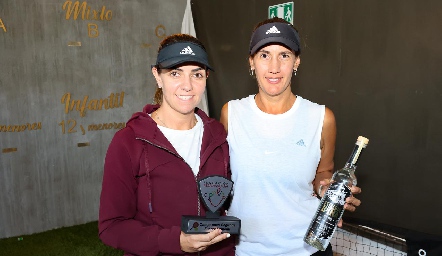  Rocío Muriel y Cristi Ortiz, ganadoras.