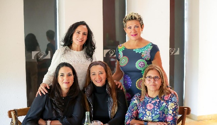  Alma Méndez, Margarita Padilla, Vicky Alcalde, Rocío Moctezuma y Yolanda Reynoso.