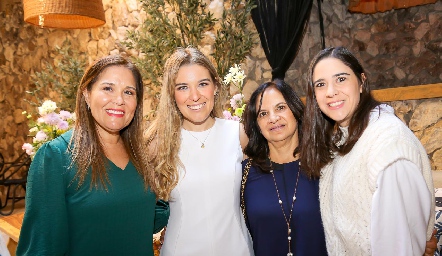  Cristina Gálvez, Joselyn Cano, Rosario de Ortuño y Vero Ortuño.