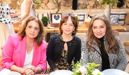  Maru Martínez, Becky Molina Ana Lu González.