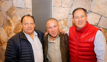  Pedro Monjarás, Mauricio Alemán y Fernando González.