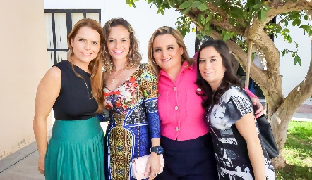  Marce, Vero, Ana Y Maru Alvarado Zermeño.