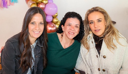  Sandra Lara, Ale Labastida y Mónica Torres.