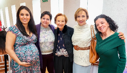  Andrea Espinosa, Flor Hernández, Ana María Carpizo, Patricia de la Rosa y Ale Labastida.