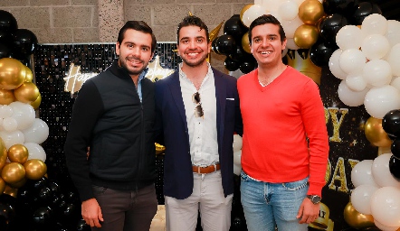  Rodrigo, Alejandro y Marcelo Pérez.