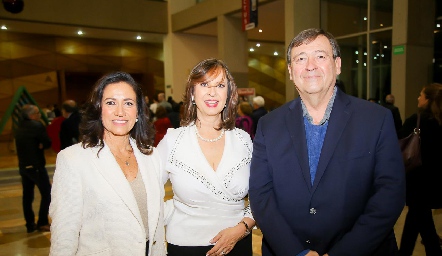  Rebeca Sandoval, Mella Elizalde y Carlos Mendizábal.