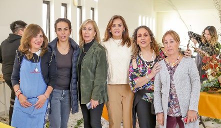  Gladys Castellanos, Malena, Laura Villasuso, Oti Ruiz, Lila González Ramírez y Patricia Villasuso.