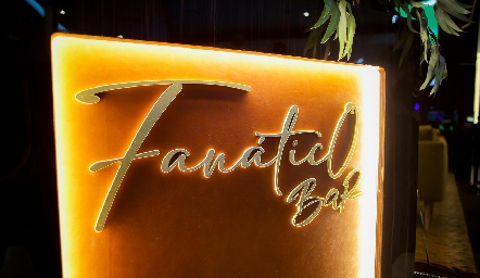  Inauguración Fanático Bar.