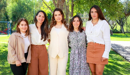  Amaya Goñi, Jessi Gallegos, Gaby Díaz Infante, Ale Martínez y Andrea Rossel.