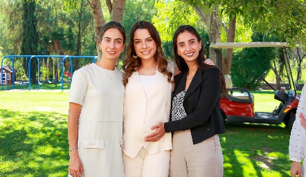  Lorena Andrés, Gaby Díaz Infante y Melissa Andrés.