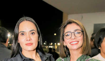  Miriam Delgado y Aneli Cruz.