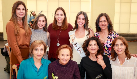  Familia Nava Carpizo.