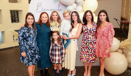  Bety Lázaro, Guille, Inés Hernández, Bety Lavín, Memo Hernández, Natalia Navarro, Claudia Nava e Ilse Lázaro.
