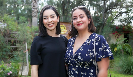Ana y Cynthia.