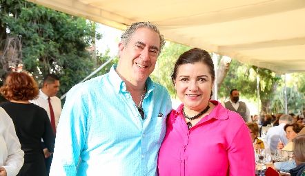  Eduardo e Hilda.