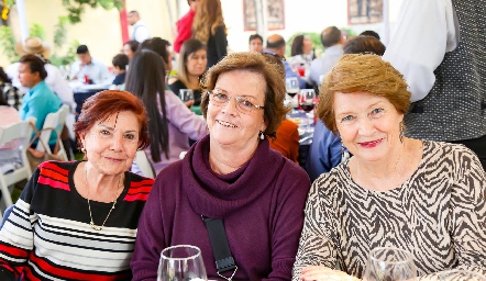  Rosa, Martha y Susana.
