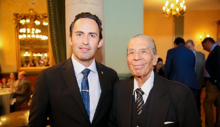  Edgardo Martínez y Pepe González.