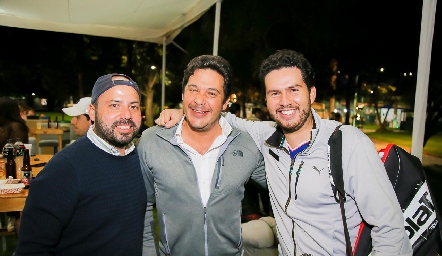  Jonathan Corphi, Raúl Nava y Fernando Navarro.