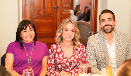  Claudia Hernández, Silvia Govea y Rubén Guajardo.
