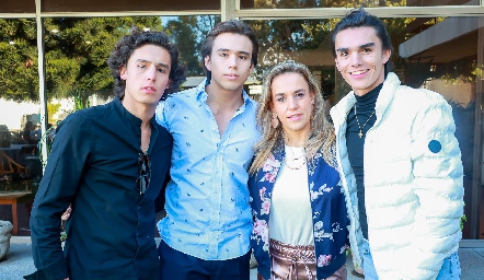  Juan Pablo Ruiz, Oscar Ruiz, Mónica Torres y Jaime Ruiz.