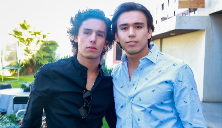  Juan Pablo y Oscar Ruiz Torres.