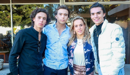  Juan Pablo Ruiz, Oscar Ruiz, Mónica Torres y Jaime Ruiz.