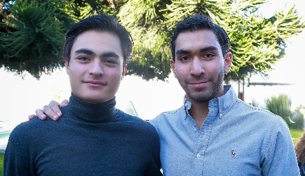  Patricio Farías y Alejandro Medlich.