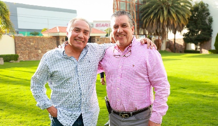  Arturo González y Agustín Esparza.