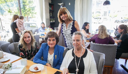  Adelina Lasso de la Vega, María Zendejas, María Luisa Cabrera y María Luisa Díaz de León.