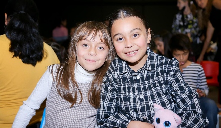 Ines Ibonne y Alexandra Cantu.