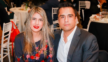  Mariana Berrones y Ricardo Cordero.