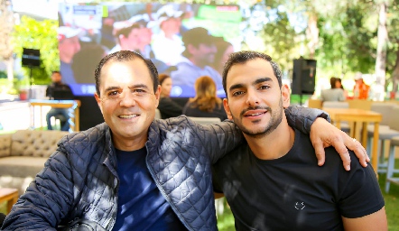  Eduardo González y José Checaivan.