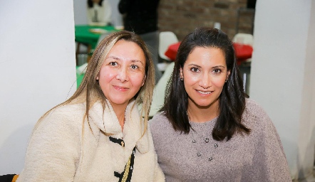  Maribel, Cristina Alonso y Nelly Ramírez.