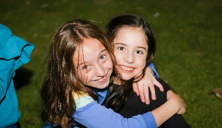  Andrea y Katy.